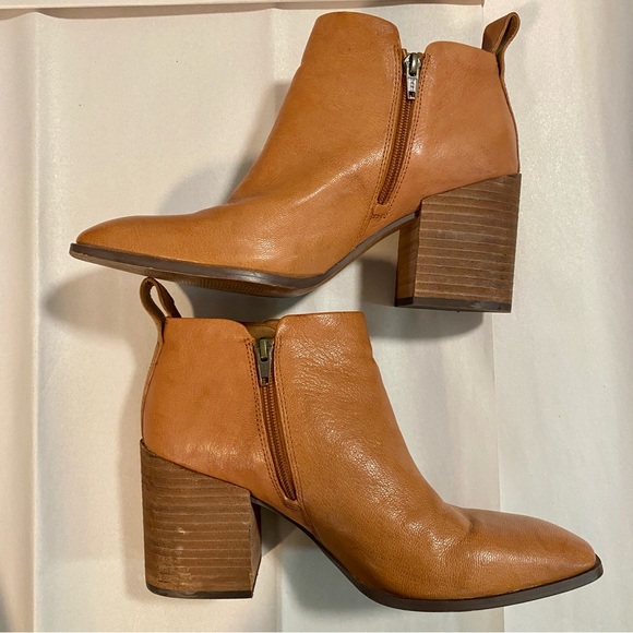 Vionic Lyssa Tan Leather Boots 10 - Picture 2 of 10